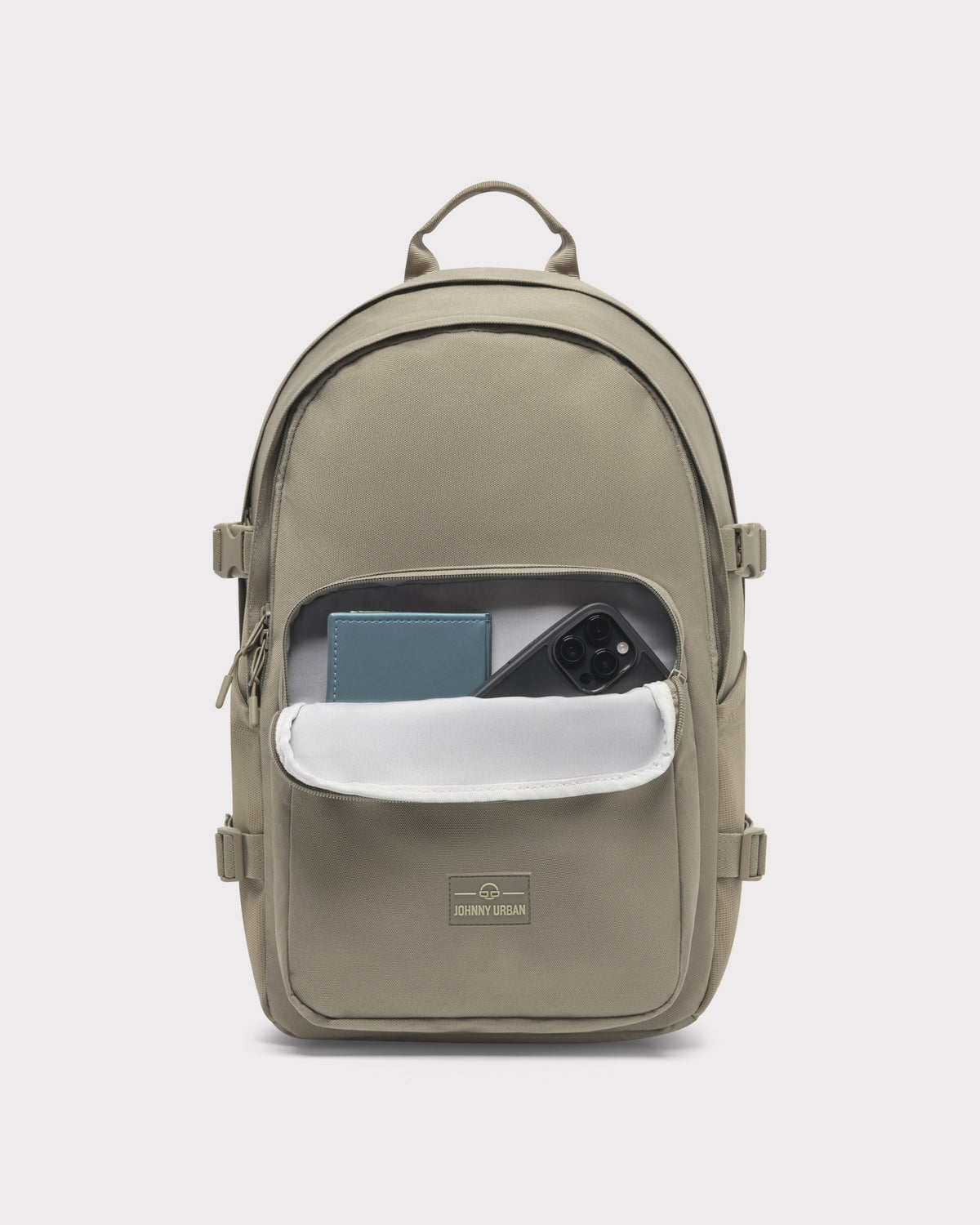Beiger Johnny Urban Rucksack 'Lian' mit offenem Frontfach, das ein blaues Portemonnaie und ein schwarzes Smartphone zeigt