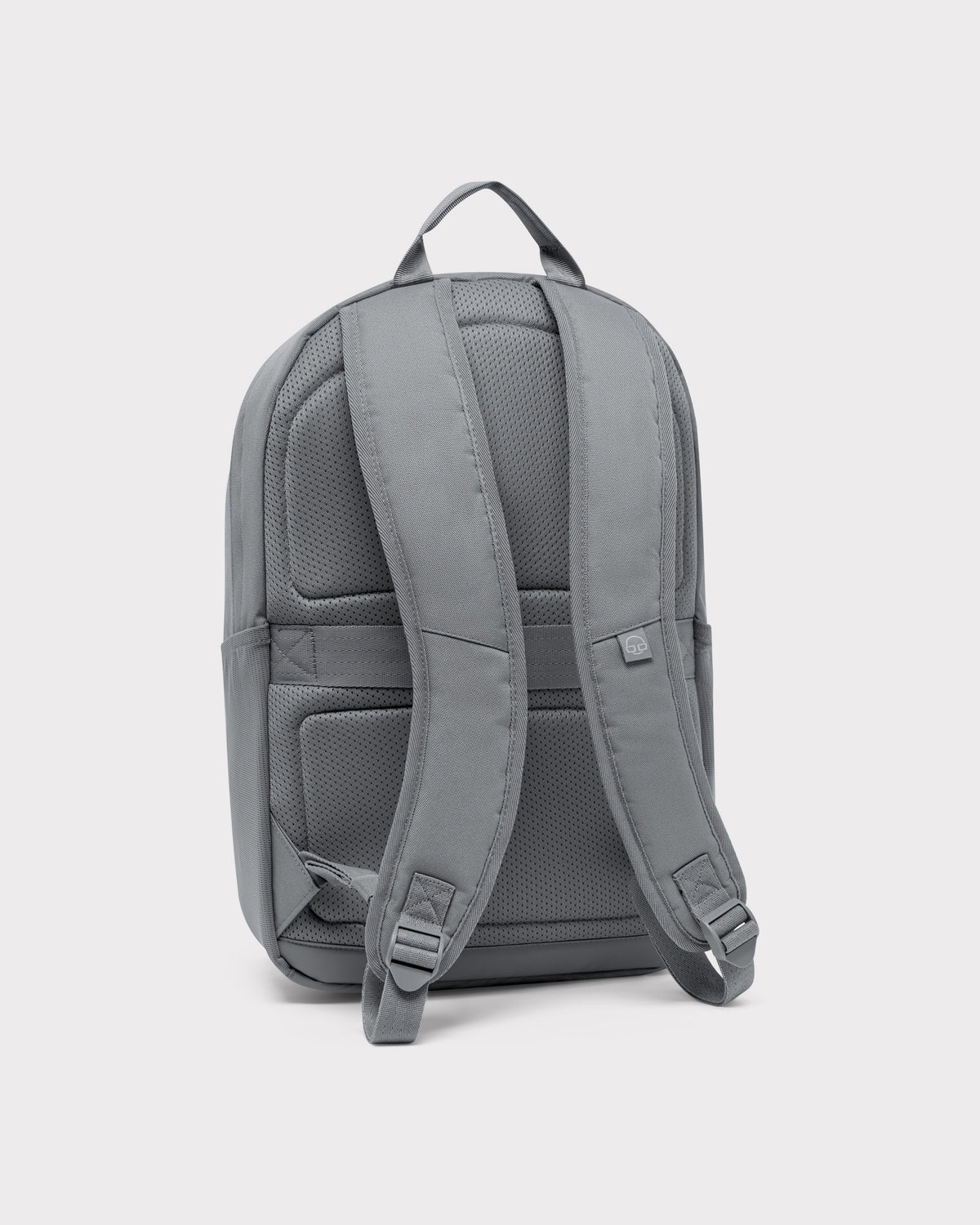 Rucksack 'Mo' von Johnny Urban in Grau mit gepolsterten Rücken- und Schultergurten