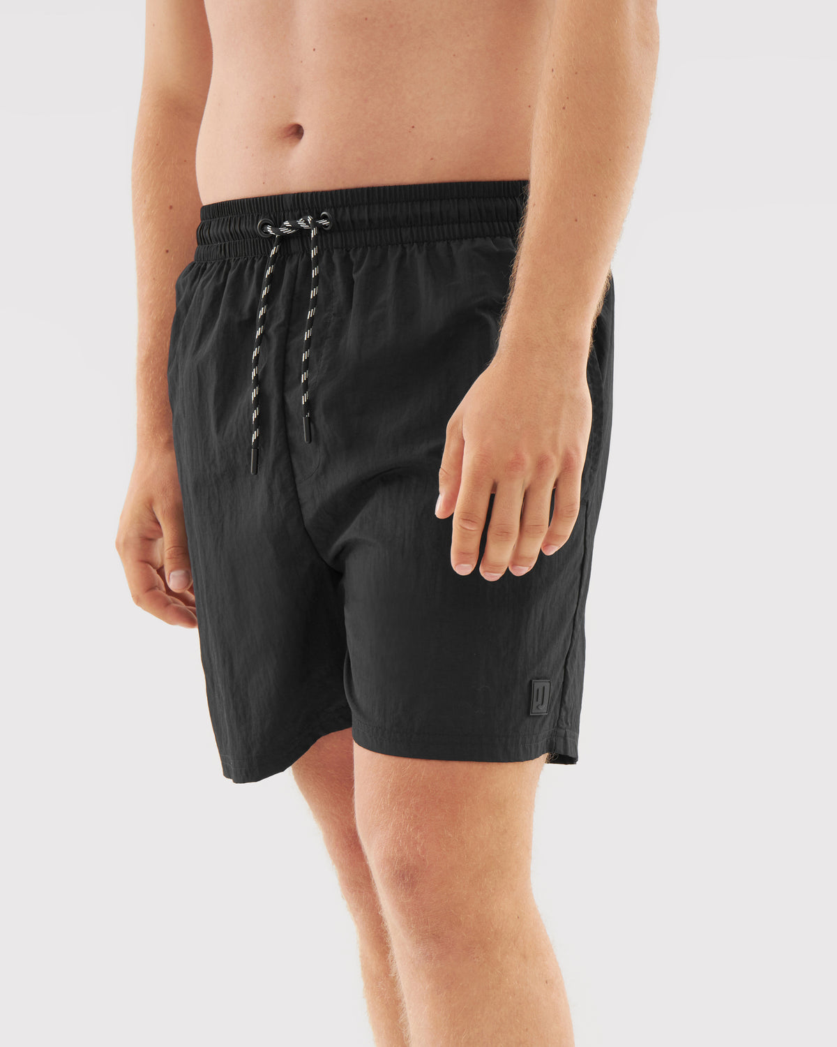Schwarze Herren-Badehose 'Jay' mit elastischem Bund und Kordelzug