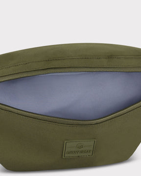 Olivegrüne Bauchtasche 'Erik Large' von Johnny Urban mit offenem Hauptfach und grauem Innenfutter