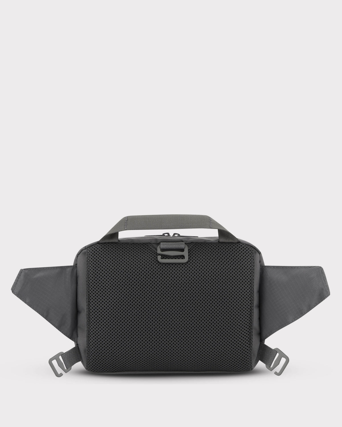 Schwarze Bauchtasche 'Travis' mit gepolstertem Mesh-Rückenteil und verstellbaren Gurtlaschen