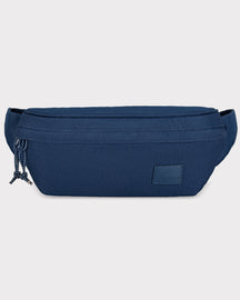 Bauchtasche 'Tom' von Johnny Urban, blau, rechteckige Form, Reißverschluss mit Kordelzug