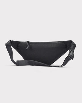 Große schwarze Bauchtasche 'Erik Large' von Johnny Urban mit verstellbarem Gurt und Reißverschluss