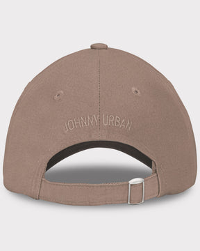 Braune Canvas-Cap ‚Jen‘ von Johnny Urban mit verstellbarem Riemen und gesticktem Logo auf der Rückseite