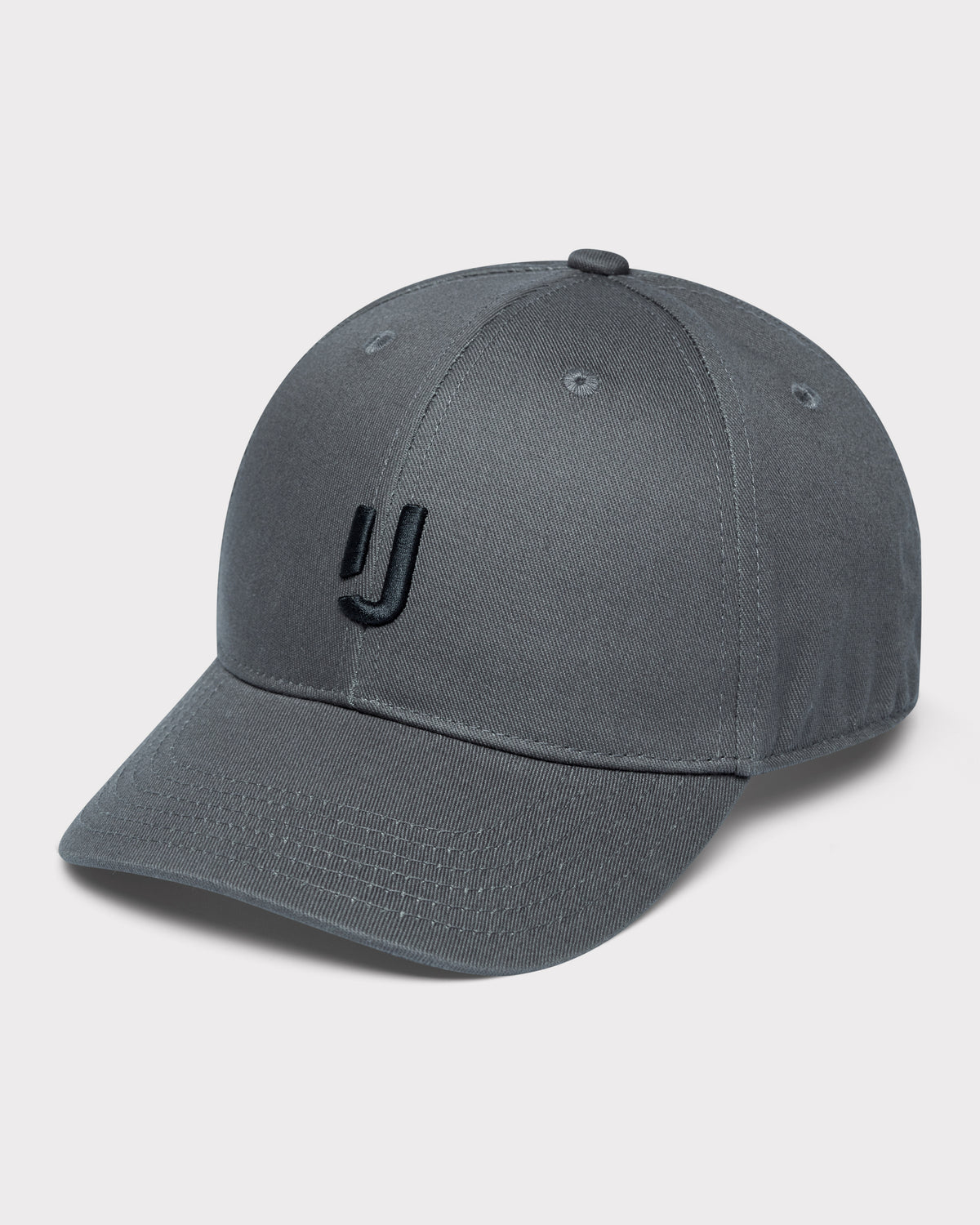 Anthrazit-schwarze Cap 'Jason' mit gesticktem 'JJ'-Logo vorne