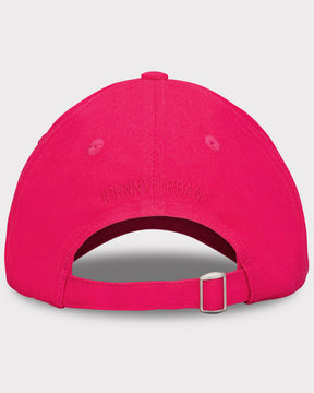 Rückseite der pinkfarbenen Cap 'Jen' aus Canvas mit verstellbarem Metallverschluss und eingesticktem 'Johnny Urban' Schriftzug