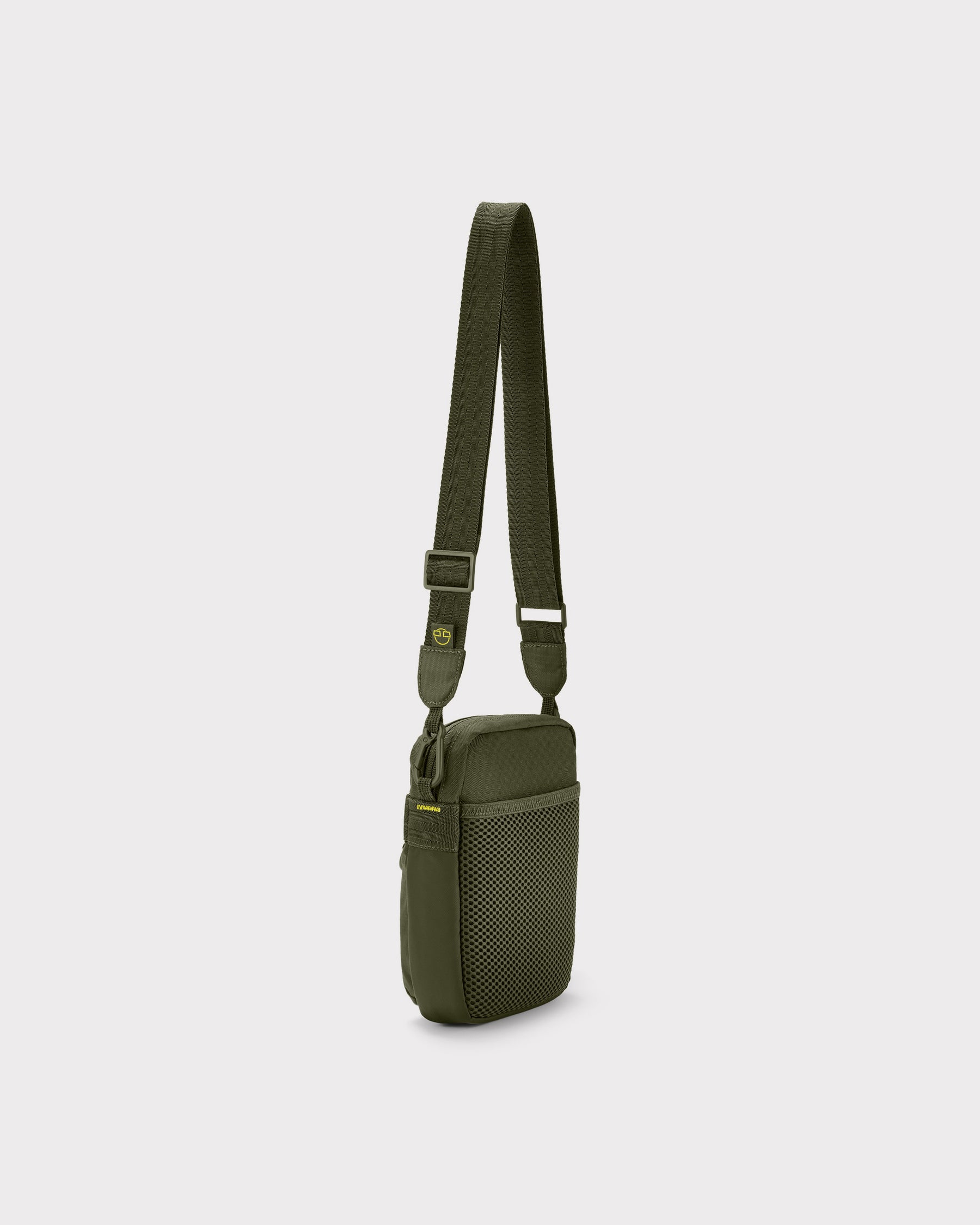 Kleine Umhängetasche 'Jayden' in Olive mit Netzfach und verstellbarem Schulterriemen