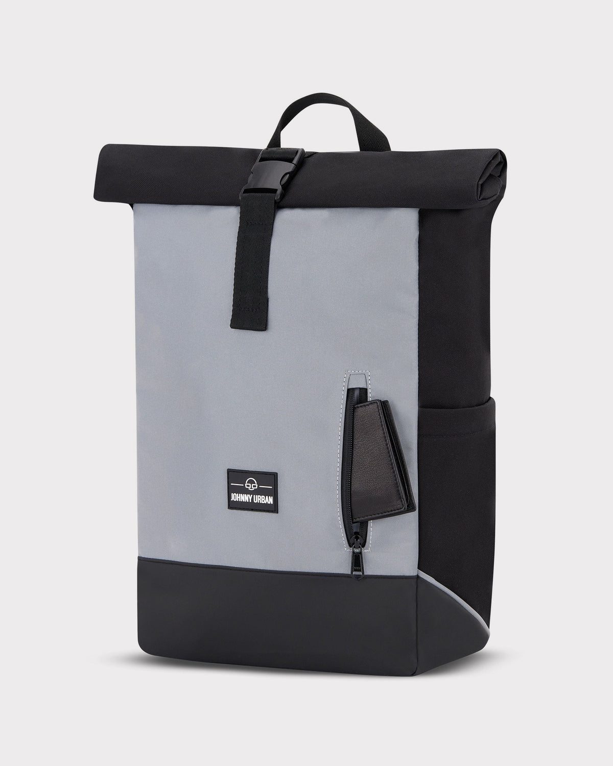 Rolltop Rucksack ‚Robin Medium‘ von Johnny Urban in Grau und Schwarz mit Fronttasche und Klettverschluss