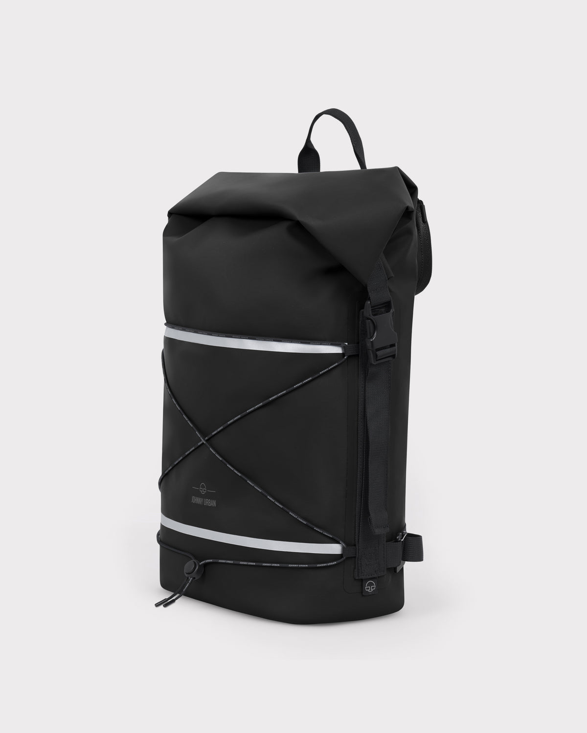 Schwarzer Rolltop Rucksack 'Myles' von Johnny Urban mit elastischem Kordelzug und Reflektoren, für Fahrradträger