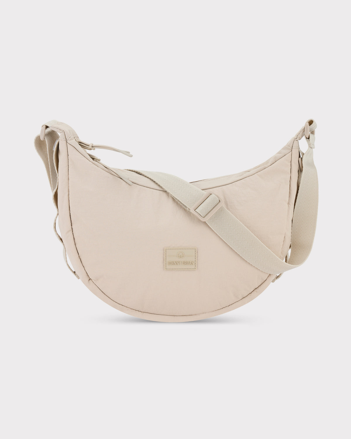 Beige halbmondförmige Umhängetasche 'Kaia Medium' von Johnny Urban mit verstellbarem Gurt