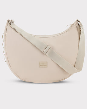 Beige Half Moon Bag 'Kaia XL' von Johnny Urban mit verstellbarem Schultergurt