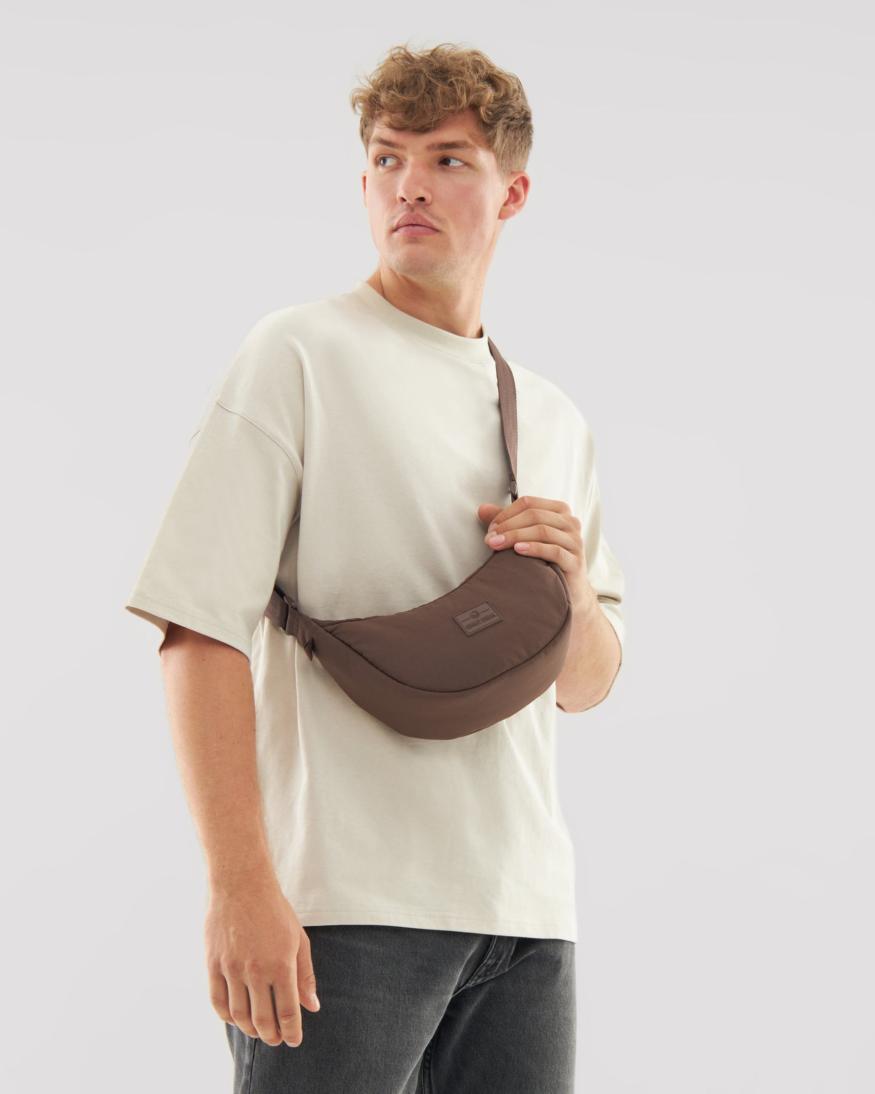 Half Moon Bag "Kaia Small"