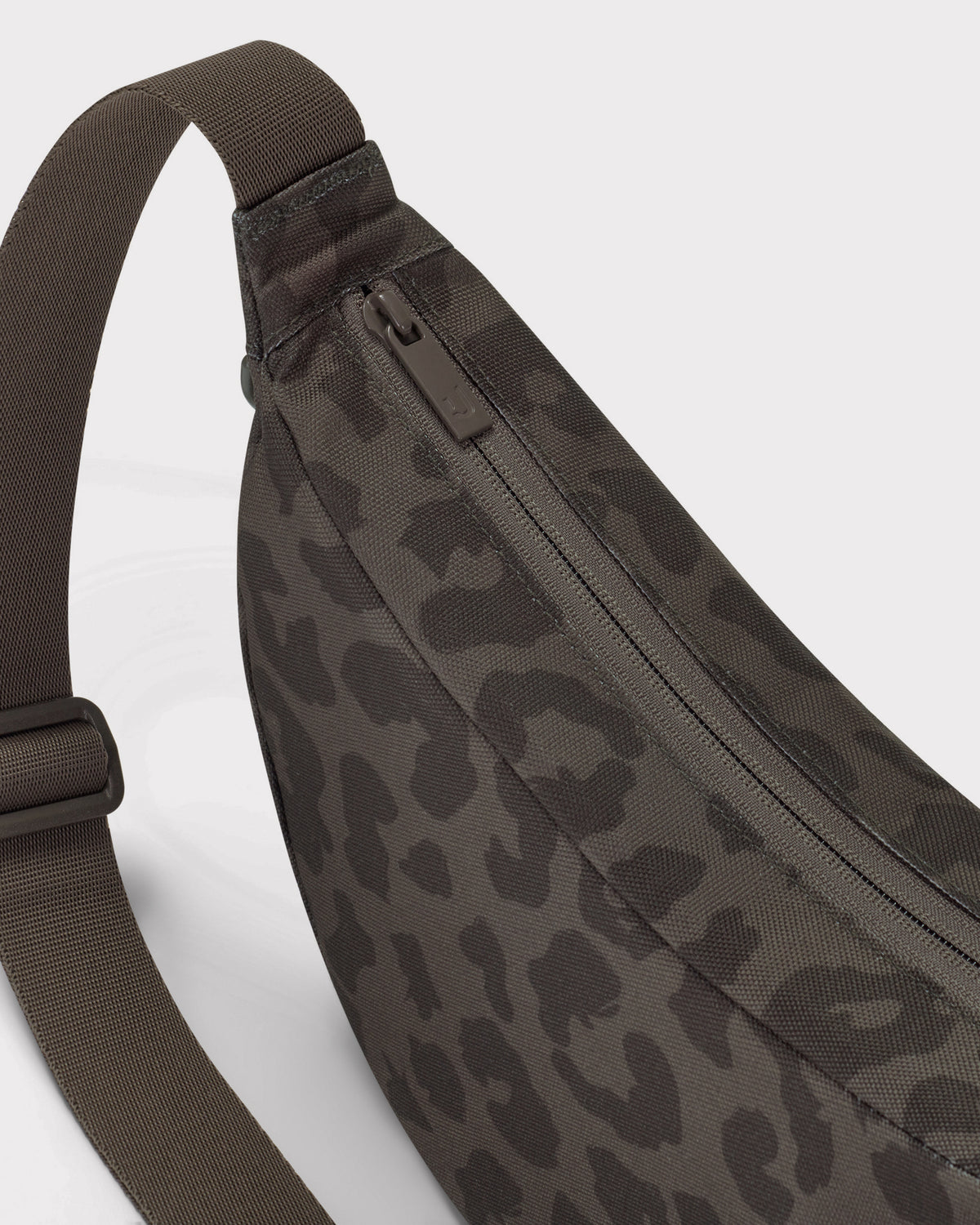 Half Moon Bag "Ally Small"