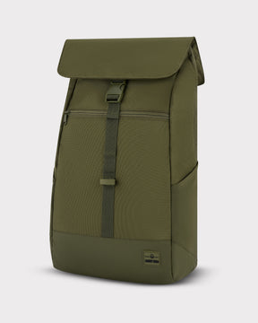 Olivegrüner Rucksack 'Mika' von Johnny Urban mit Klappe, Steckverschluss und Frontreißverschluss