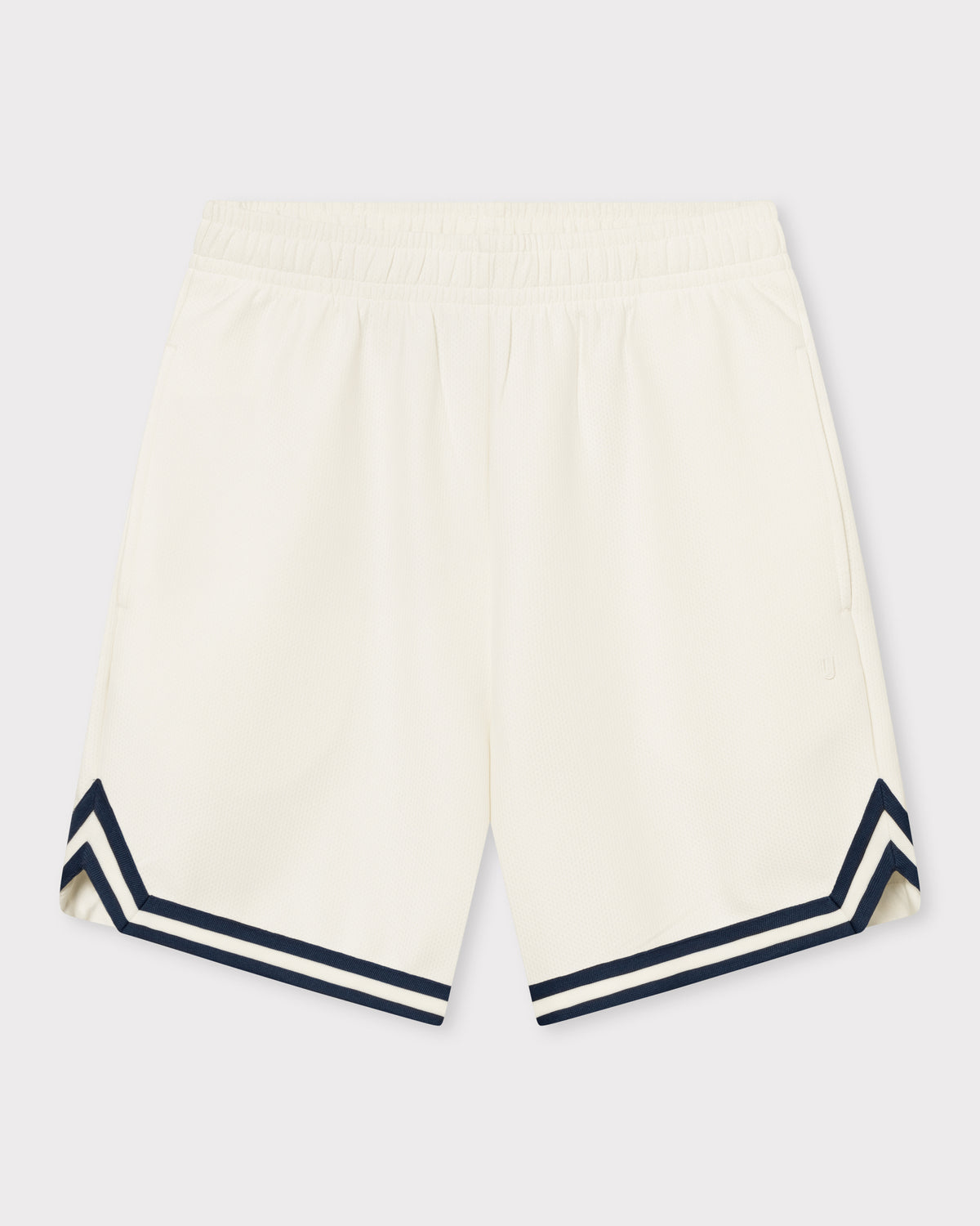 Cremefarbene Herren-Shorts aus dem Set 'Parker' mit elastischem Bund und dunkelblauen Zierstreifen am Saum
