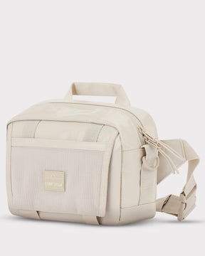 Beige Fahrradlenkertasche 'Nelson' von Johnny Urban mit Fronttasche und verstellbarem Gurt