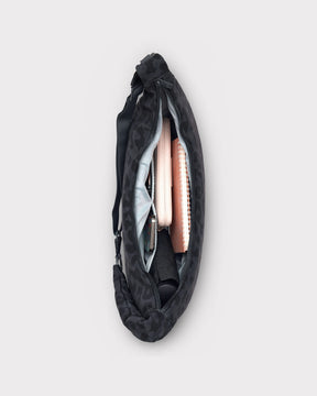 Half Moon Bag "Lou Large" grau leo