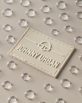 Wasserabweisender Stoff mit Johnny Urban Logo auf beigem Half Moon Bag 'Ally XL'