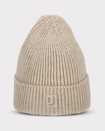 Beige Strickmütze 'Billie' von Johnny Urban mit Umschlag und Logo am Bund