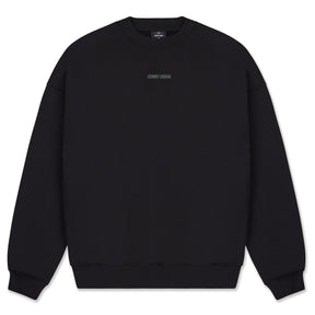 Oversized schwarzer Crewneck-Sweatshirt mit kleinem 'Johnny Urban'-Schriftzug auf der Brust