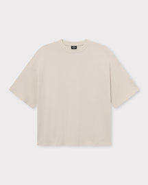 Oversize-T-Shirt 'Vic' von Johnny Urban in Sandfarben mit kurzen Ärmeln und rundem Ausschnitt