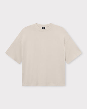 Oversize-T-Shirt 'Vic' von Johnny Urban in Sandfarben mit kurzen Ärmeln und rundem Ausschnitt