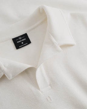 Cremefarbenes Poloshirt Landon von Johnny Urban mit klassischem Kragen und mittlerer Größe