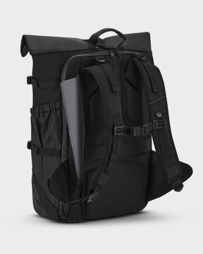 Schwarzer Reiserucksack Allen Large Travel mit gepolsterten Rücken- und Schultergurten und seitlicher Laptop-Tasche