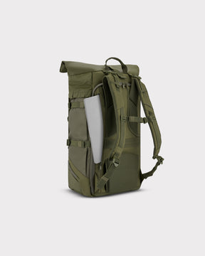 Olivefarbener Reiserucksack Allen XL Travel mit gepolstertem Laptopfach und verstellbaren Trägern