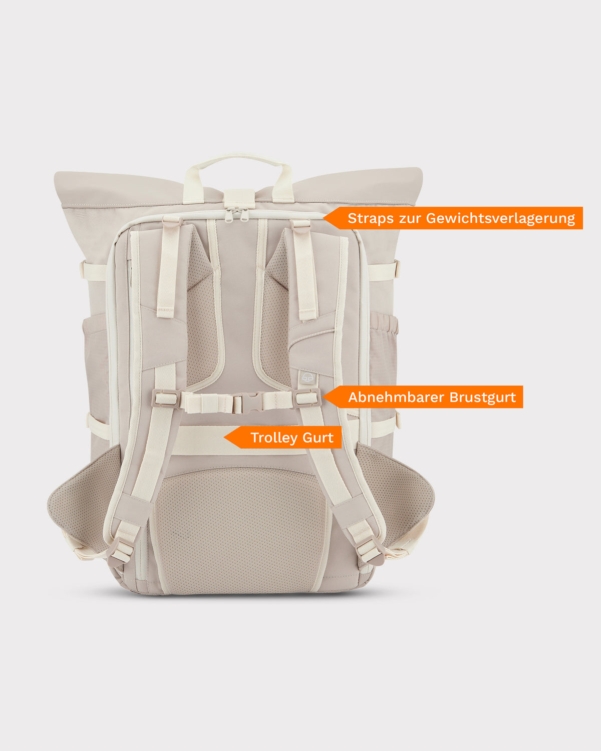 Beiger ergonomischer Reiserucksack 'Allen Large Travel' von Johnny Urban mit gepolsterten Trägern, abnehmbarem Brustgurt und Trolley-Gurt