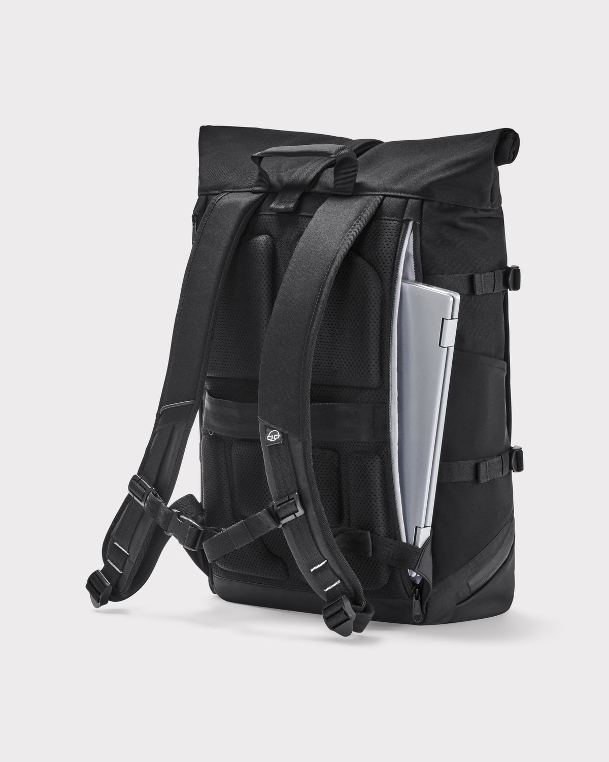 Rolltop Rucksack 'Allen Large Move' in Schwarz mit gepolstertem Rücken, Schultergurten und seitlichem Laptopfach