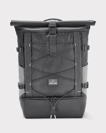 Grauer Rolltop Rucksack 'Allen Large Move' von Johnny Urban mit Kordelzug vorne und Verstellriemen