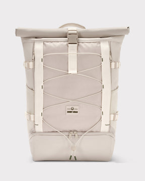 Sandfarbener Rolltop Rucksack 'Allen Large Move' von Johnny Urban mit elastischem Frontband und Tragegriff