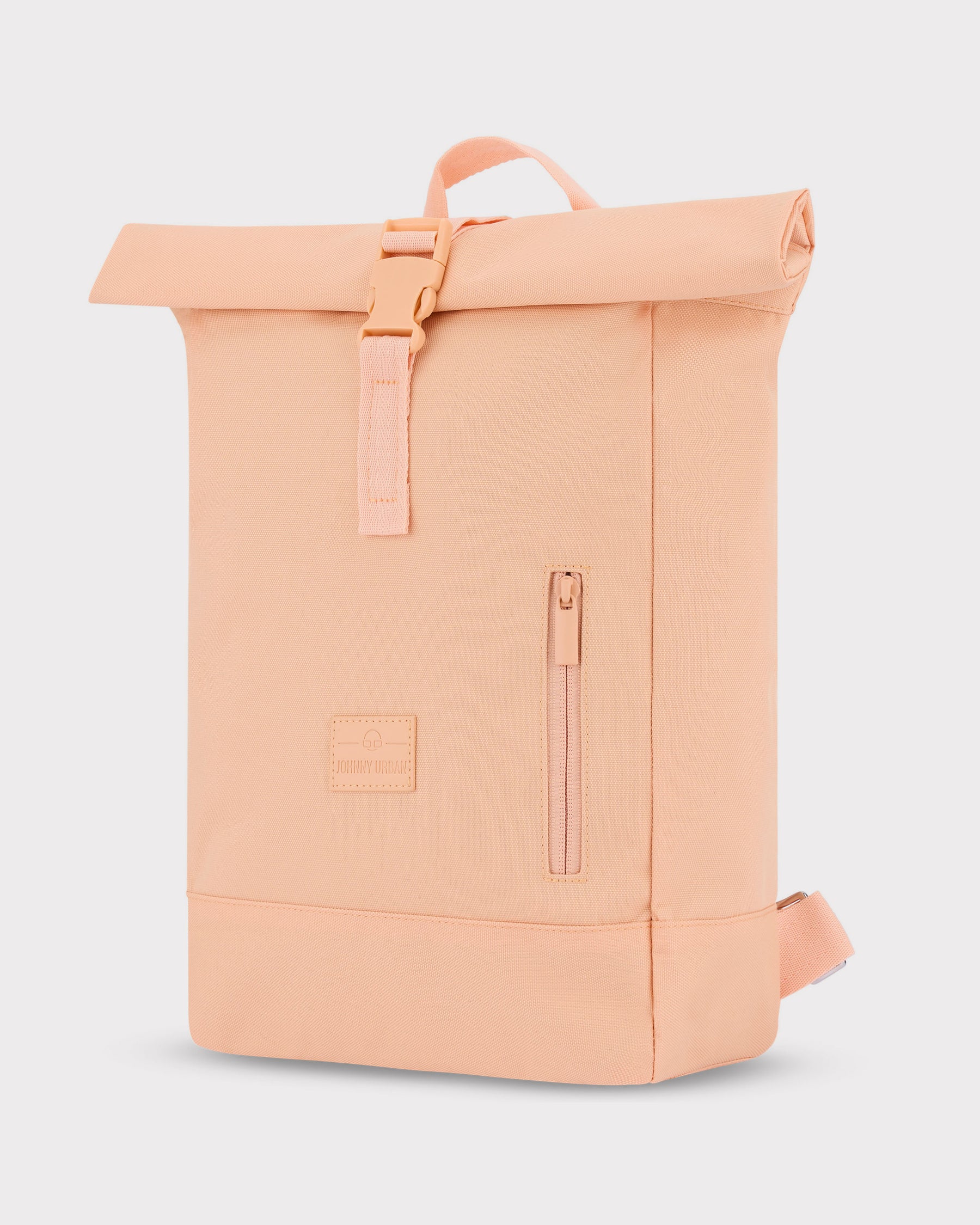 Rolltop Rucksack Robin Small von Johnny Urban in Pfirsich mit Frontreißverschluss und Logo-Patch
