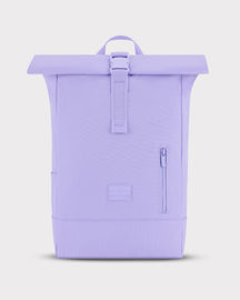 Rolltop Rucksack 'Robin Medium' von Johnny Urban in fliederfarben, mit vorne sichtbarem Reißverschluss und Logo