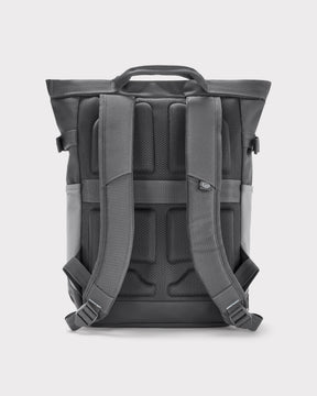 Rucksack 'Harper' von Johnny Urban, ergonomisch gepolsterter Rücken- und Schulterbereich in Grau