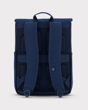 Rucksack Mika von Johnny Urban, Rückenansicht, atmungsaktive Polsterung, dunkelblau, verstellbare Schultergurte