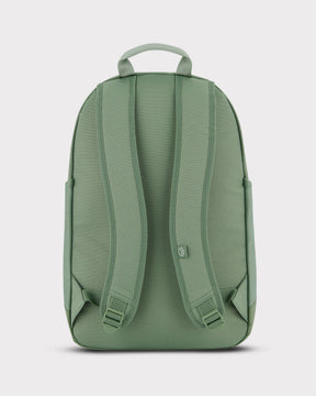 Grüner Rucksack 'Neo' von Johnny Urban mit gepolsterten Schulterriemen und Trageschlaufe