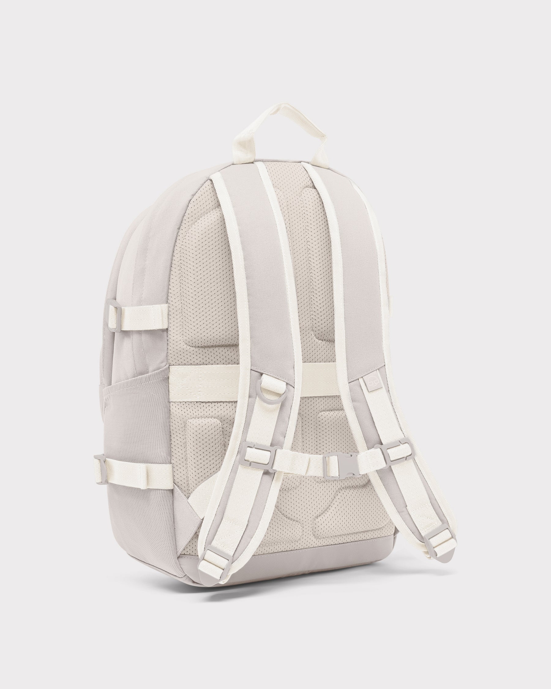Rucksack 'Lian' von Johnny Urban in hellbeige, gepolsterte Rückseite und verstellbare gepolsterte Schultergurte