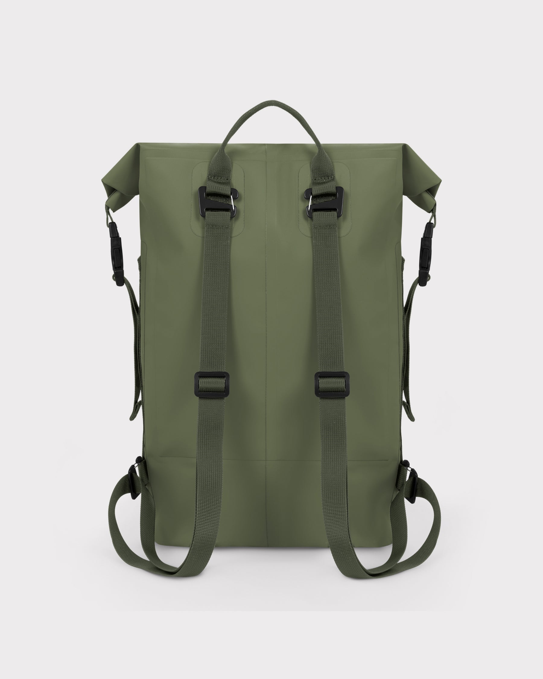 Rolltop Rucksack 'Myles' von Johnny Urban in olivgrün, mit verstellbaren Schultergurten und Tragegriff