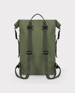 Rolltop Rucksack 'Myles' von Johnny Urban in olivgrün, mit verstellbaren Schultergurten und Tragegriff