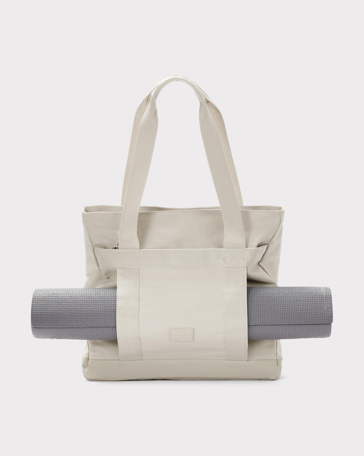 Sandfarbener Shopper 'Kim' von Johnny Urban mit außen befestigter grauer Yogamatte aus Textil