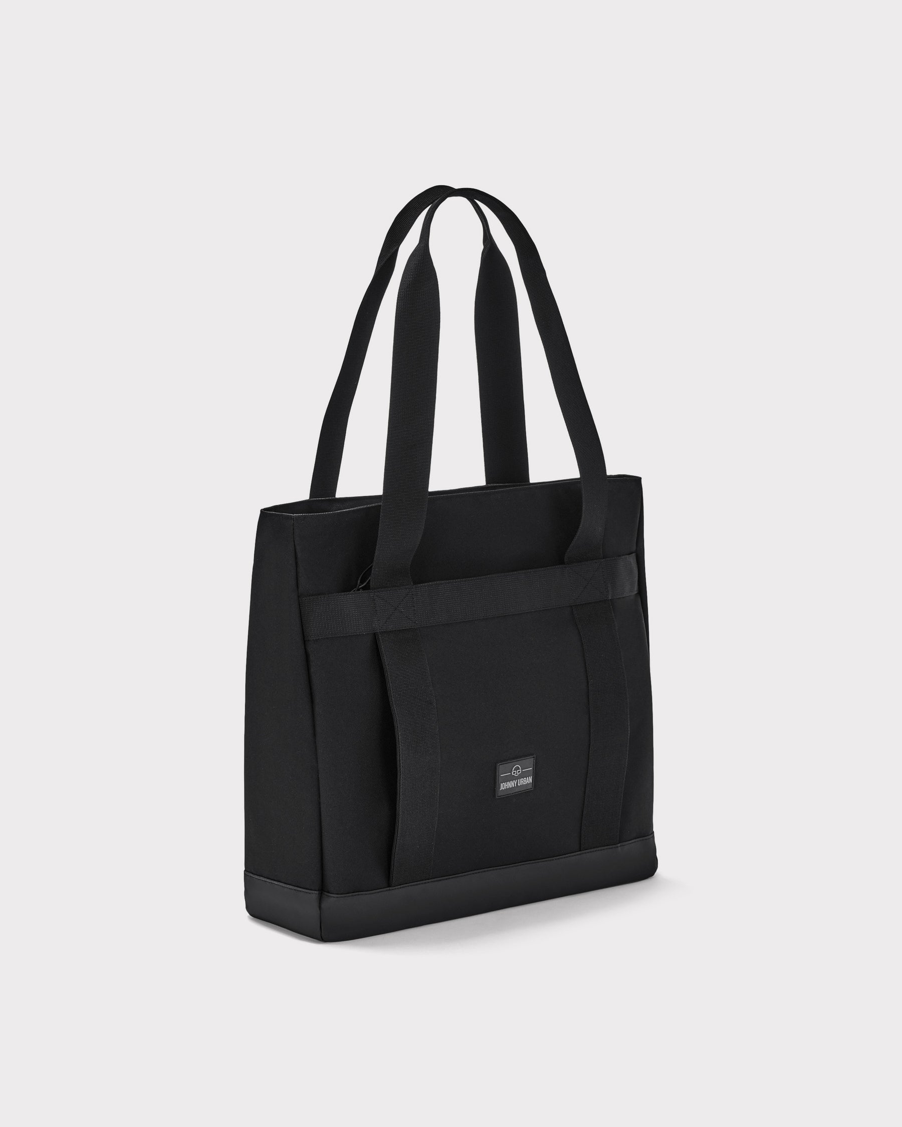 Schwarze Shopper-Tasche Kim von Johnny Urban mit langen Henkeln aus robustem Material