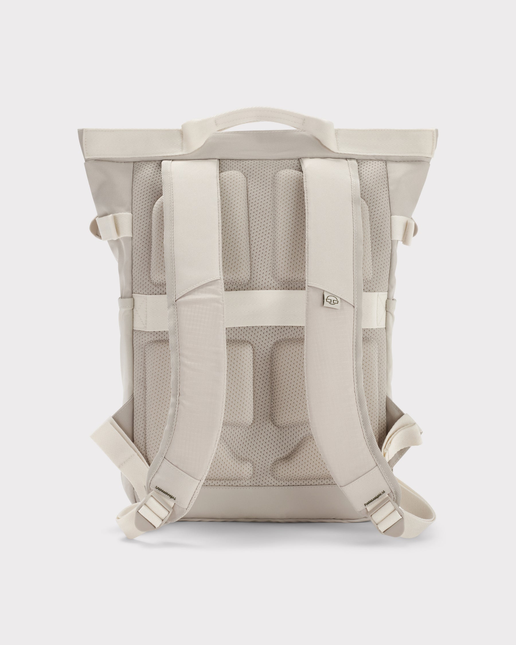 Rucksack ‚Harper‘ in Beige mit gepolsterten, verstellbaren Schultergurten und Rückenpartie