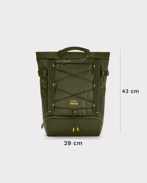 Moderner olivfarbener Tagesrucksack Harper von Johnny Urban mit Kordelzug und Maßen 29x43 cm