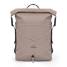 Beiger Rolltop Rucksack 'Myles' von Johnny Urban mit elastischer Schnur und Tragegriff