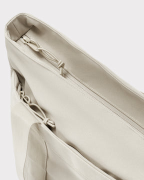 Große sandfarbene Shopper-Tasche mit Reißverschluss und Außentasche