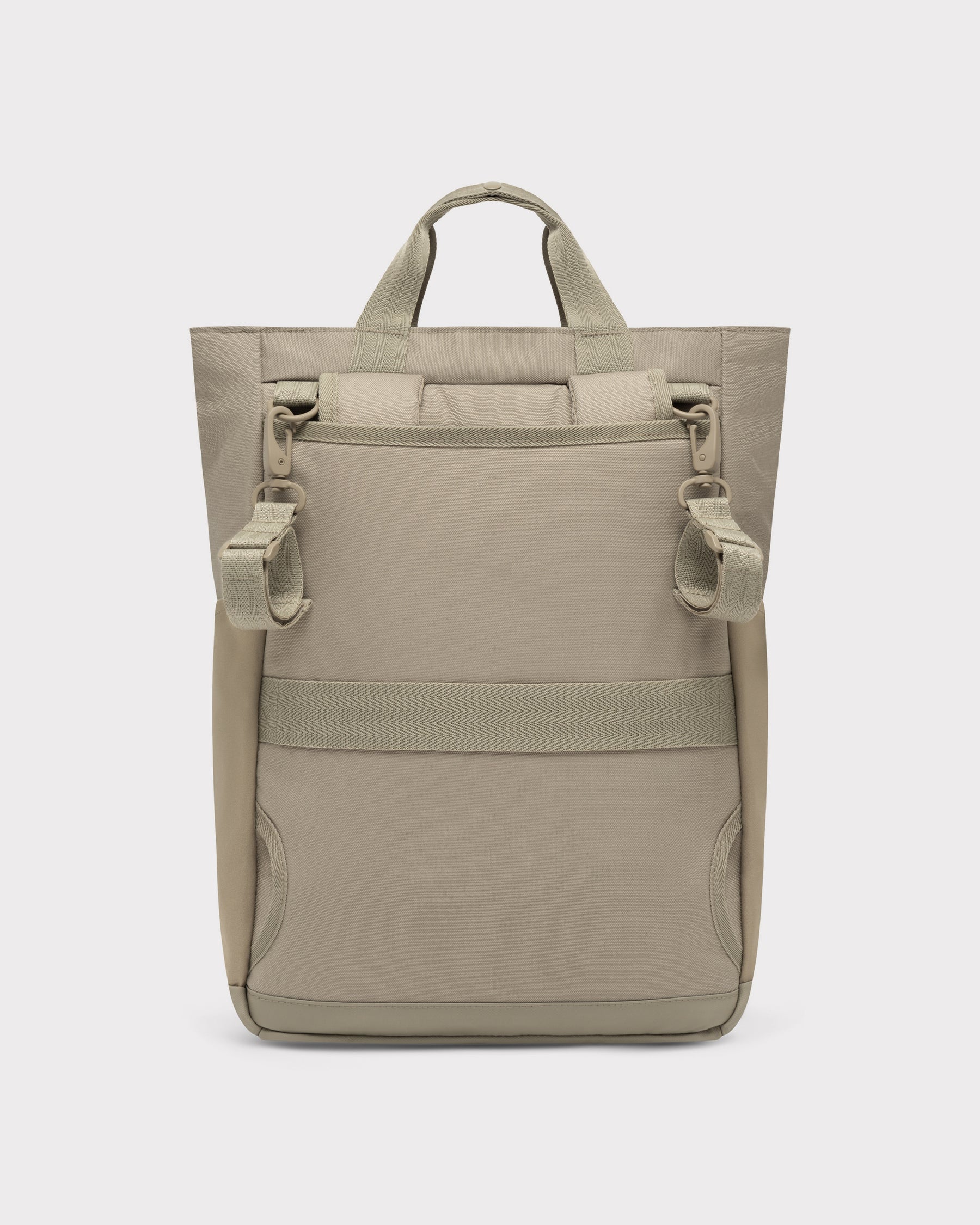 Wickeltasche 'Blair' von Johnny Urban in desert grey, rechteckig mit zwei festen Tragegriffen und verstellbaren Schultergurten