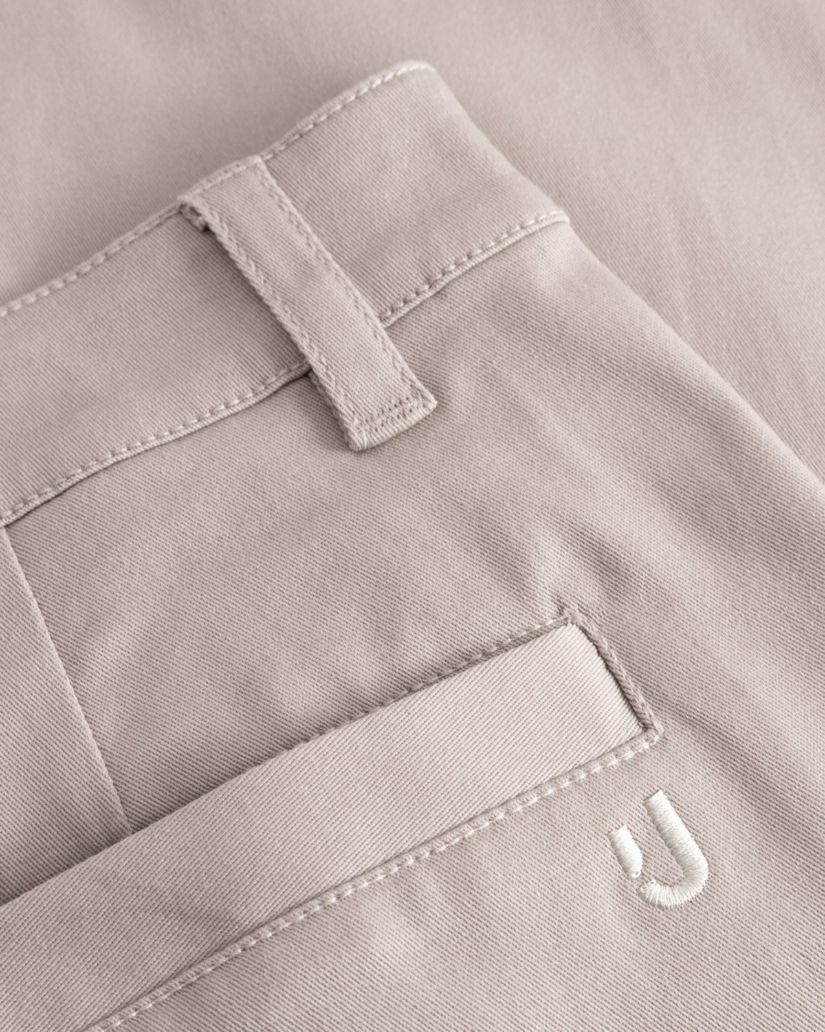 Relaxte chinobroek "Ari"
