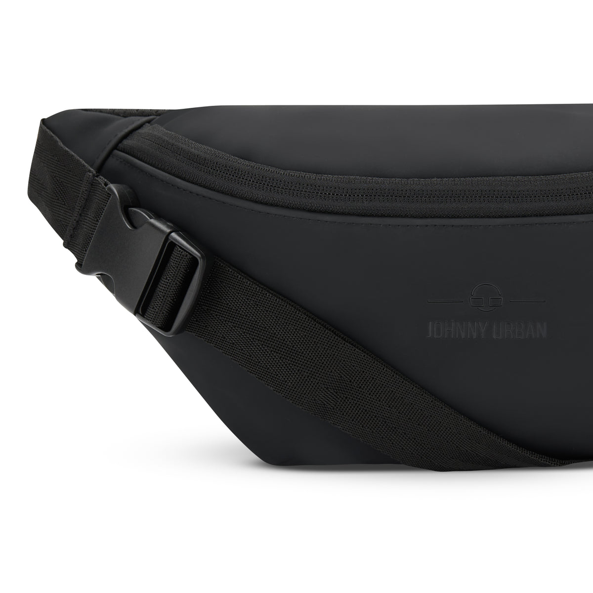Schwarze Bauchtasche 'Riley' von Johnny Urban mit Reißverschluss und verstellbarem Riemen